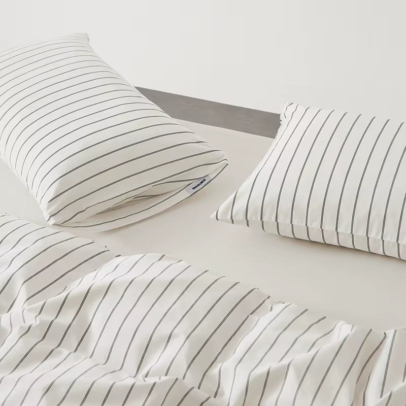 “A Calm Cover for Every Dream　Pillowcase” (まくらカバー)