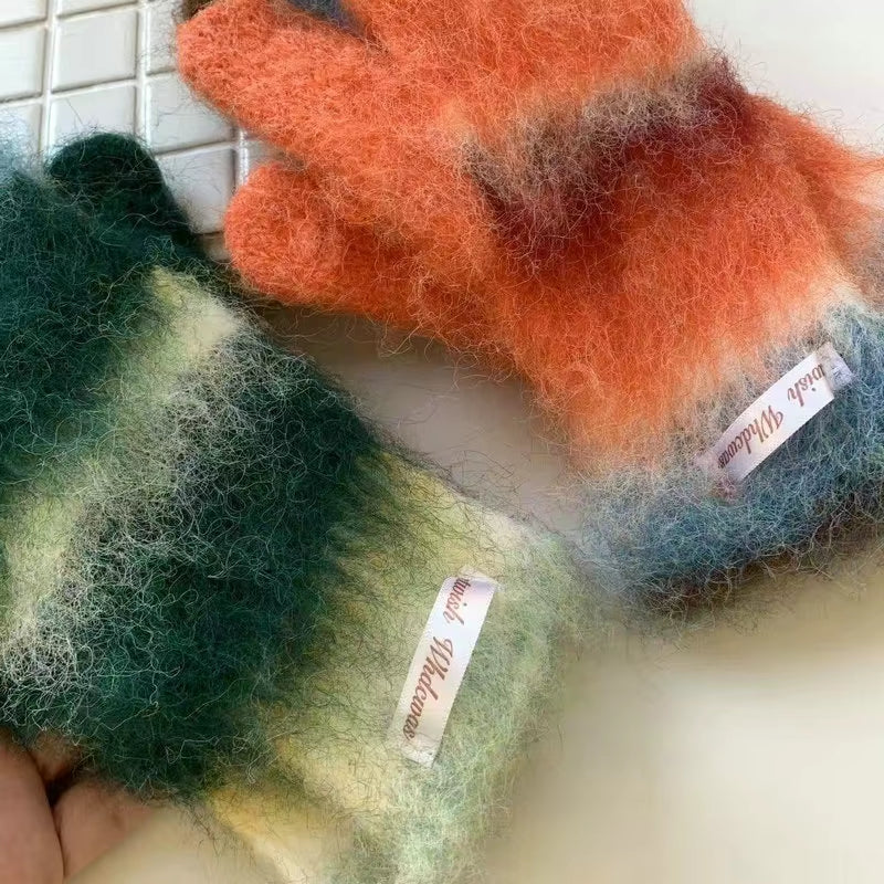 【冬季限定】“Dopamine Hands, Wrapped in Color” 