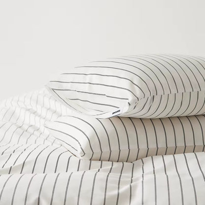 “A Calm Cover for Every Dream　Pillowcase” (まくらカバー)
