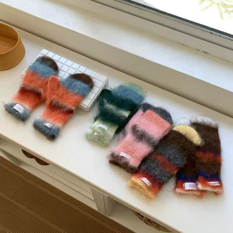 【冬季限定】“Dopamine Hands, Wrapped in Color” 