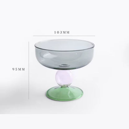 “A Small Stem, A Quiet Elegance” 