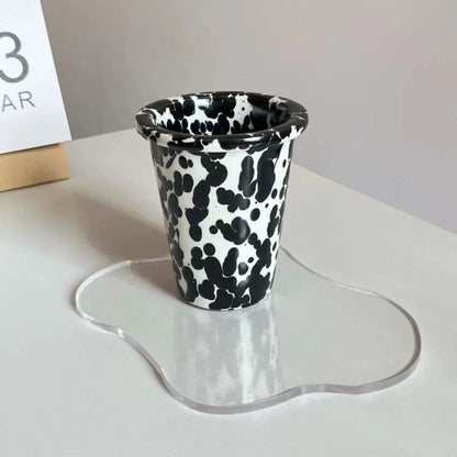 Retro Charm for Everyday Sips 