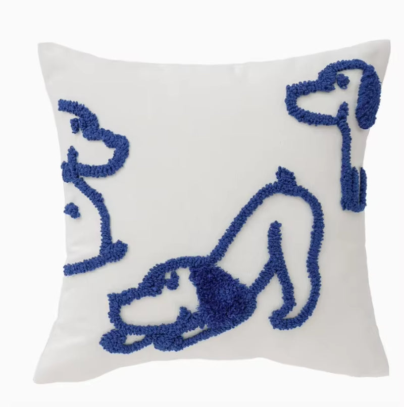“A Cushion with a Quiet Smile” 
