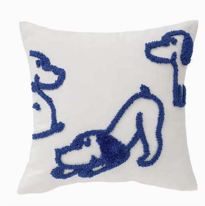 “A Cushion with a Quiet Smile” 