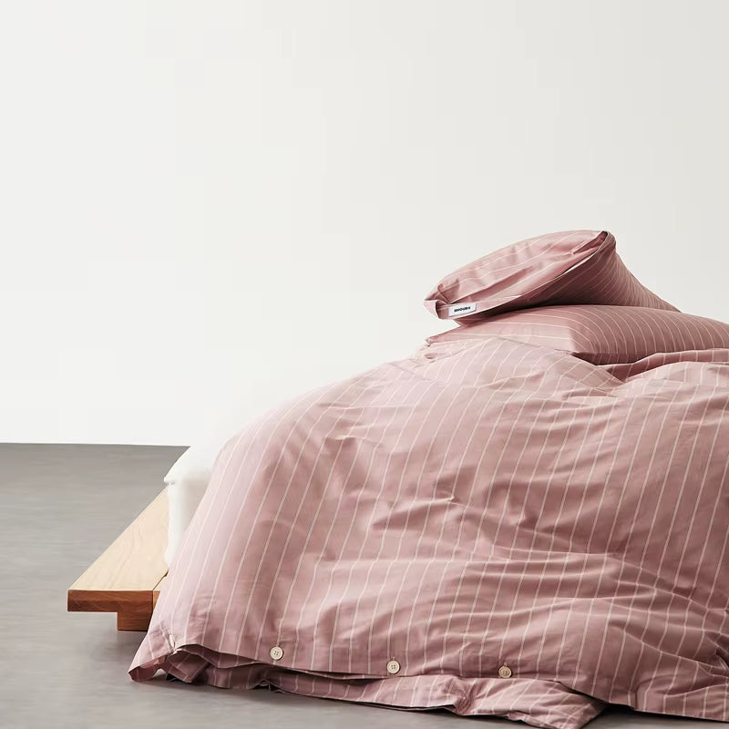 “A Calm Cover for Every Dream” 大人にも子どもにも、穏やかな夢のために。